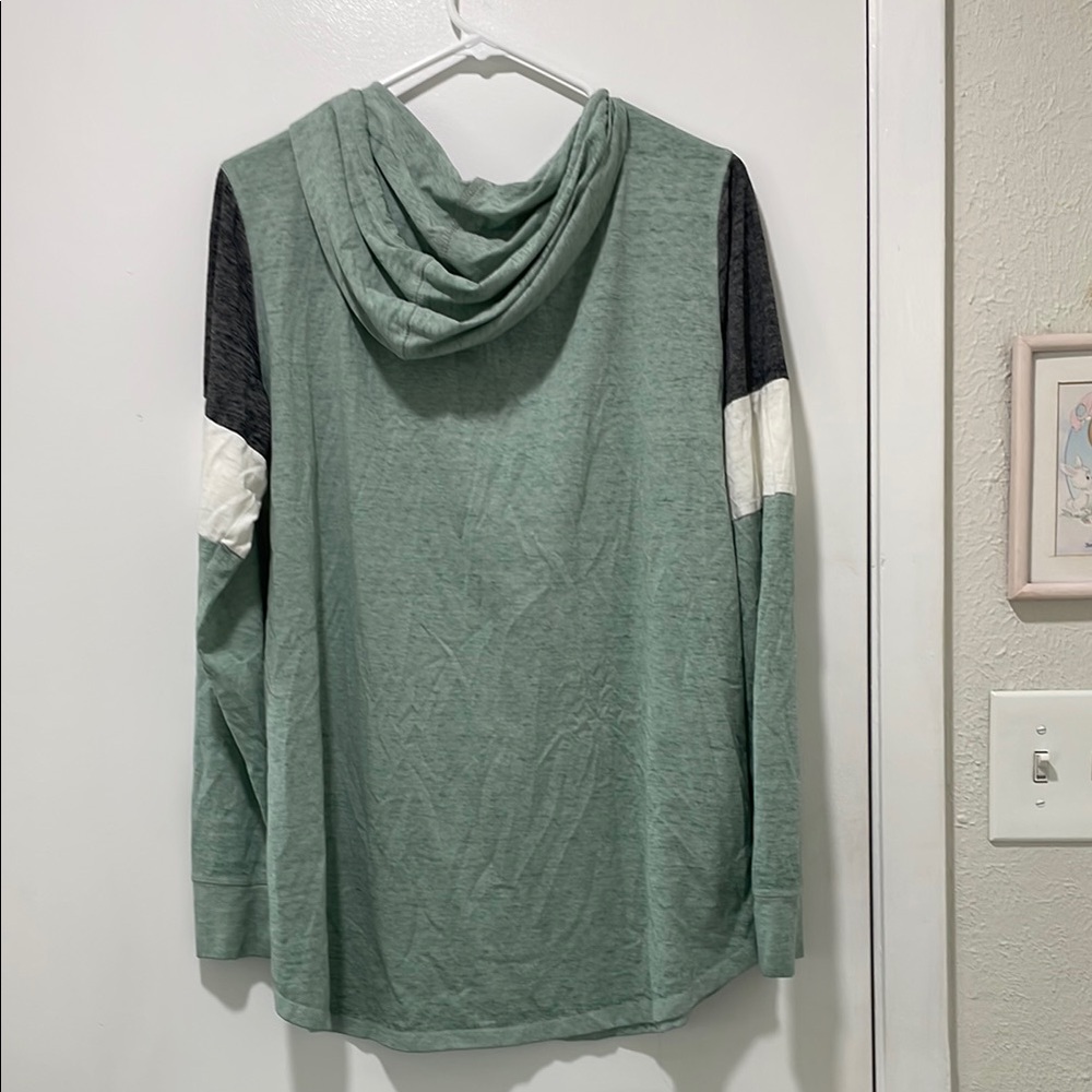 Maurices Women’s Graphic Long Sleeve Hooded Tee - Picture 2 of 11